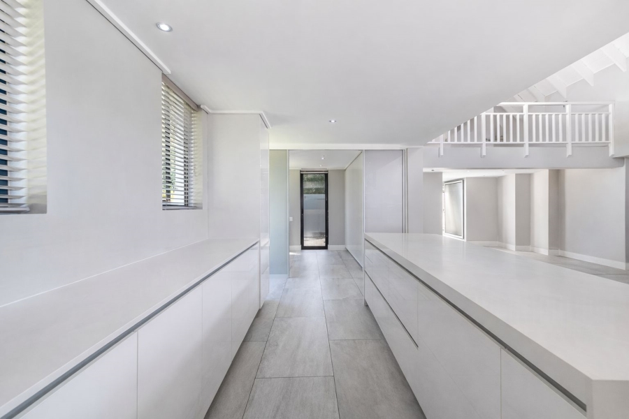 4 Bedroom Property for Sale in Pearl Valley at Val de Vie Western Cape